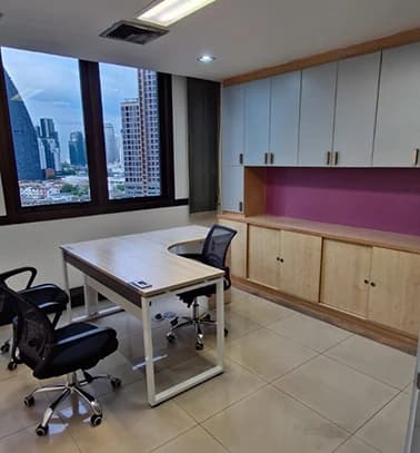 Modern serviced office space at Bangkok Business Club